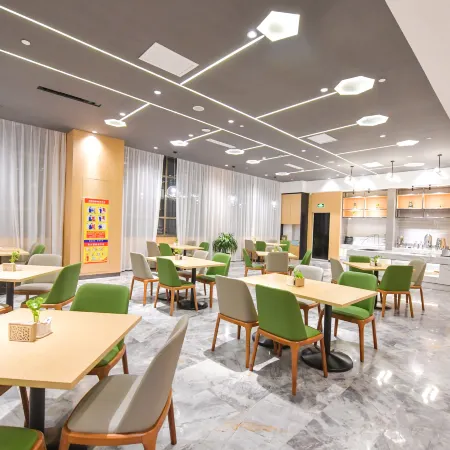 Atour Hotel (Guyuan Museum) Отели в г. Гуюань