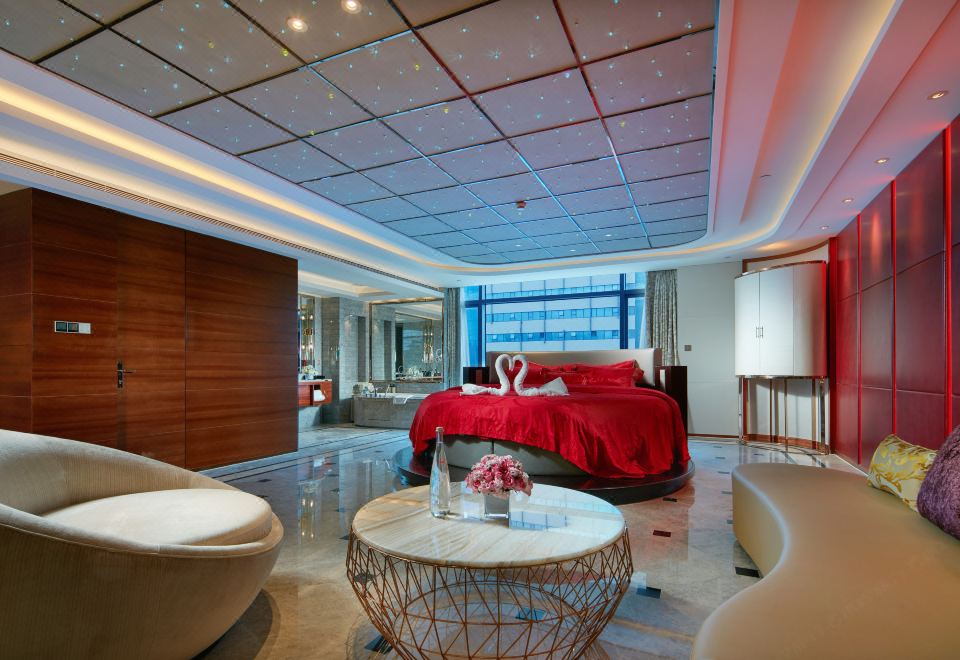 豪华蜜月房（星河入梦大圆床）