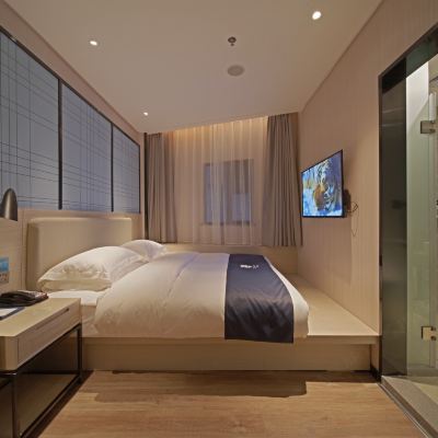 智能標準大床房（舒適休憩+靜謐好眠） 宜尚酒店（廣州天河崗頂地鐵站石牌東路店）優惠