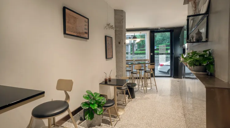 jianweihome 食事・レストラン