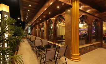 Yiwu mo Island Hotel(Yiwu Binwang Night Market Store)