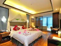 Rongting Holiday Inn Luoping Hotels in Luopingxian