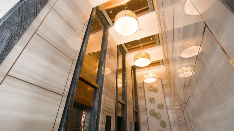 Qiyun Hotel Apartment (Qingdao Vientiane City May Fourth Square) 食事・レストラン