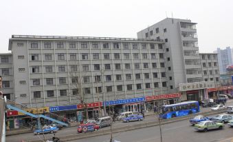 Qingdao Sifang Hotel Xilou (Taidong Pedestrian Street Haibohe Park Subway Station)