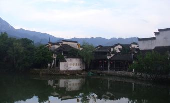 Jixi Longyun Hotel