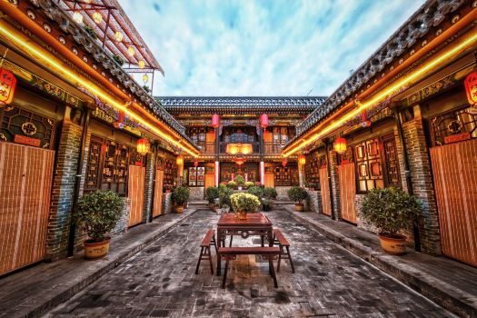Red Lantern Inn