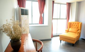 Huanlesong Holiday Apartment (Railway Station, Tianmen Mountain)