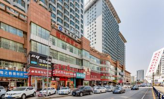 Shenyang Manju Boutique Apartment (Shengjing Daoleo Sports Center Subway Station)