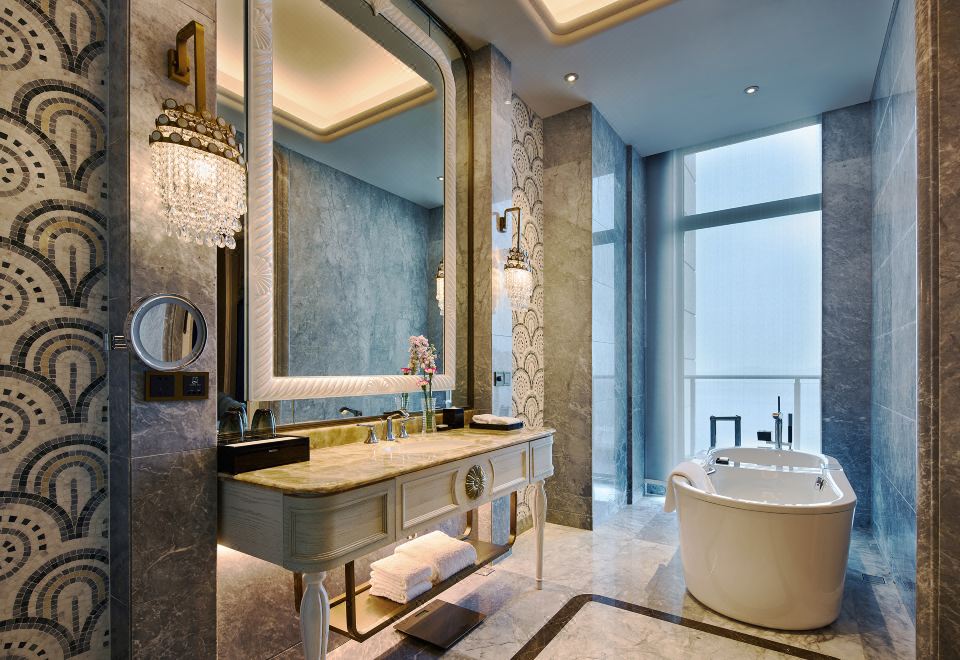 Wanda Vista Qingdao Oriental Film City HotelExecutive Grand Deluxe Sea View Twin