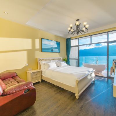 正面全海景家庭房 真美度假客棧（大理洱海懸崖海景店）優惠