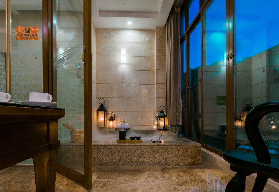 云顶家庭套房-认证珍稀温泉水