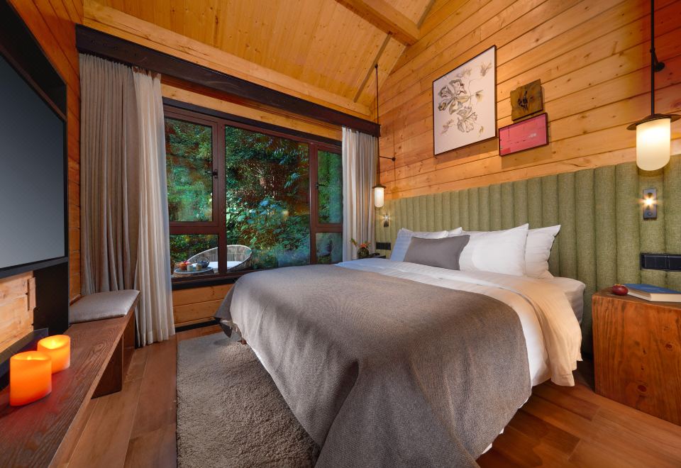 Hangzhou SENBO Nature Park and ResortTwo-Bedroom Family Villa