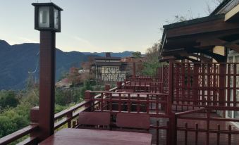 Xiangqing Garden Leisure Cabin