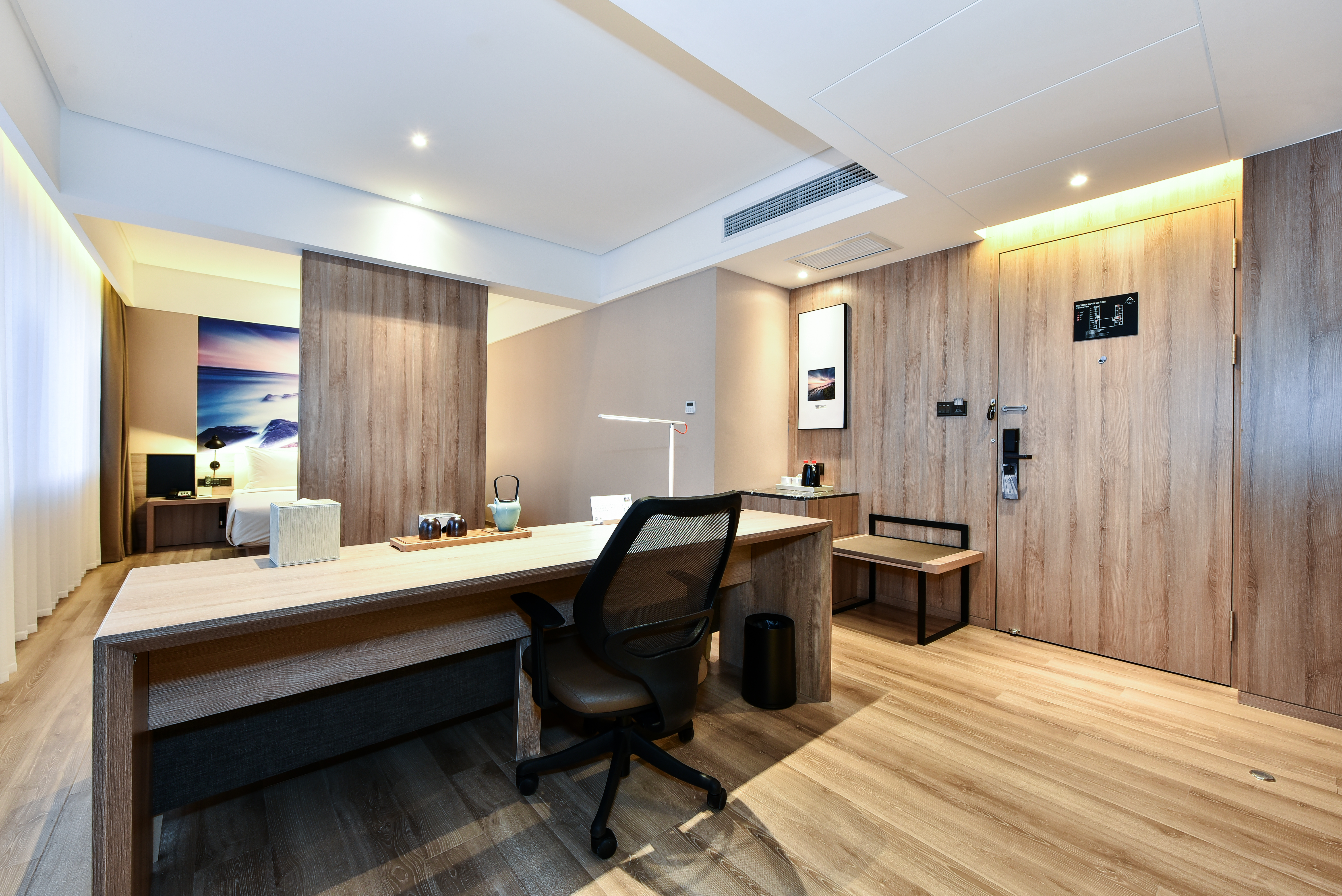 几木清氧大床房（小冰箱+手机投屏+浴袍）