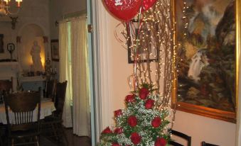 The Cottage Bed & Breakfast - Housity
