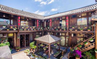 Meet Lijiang Unexpectedly Inn