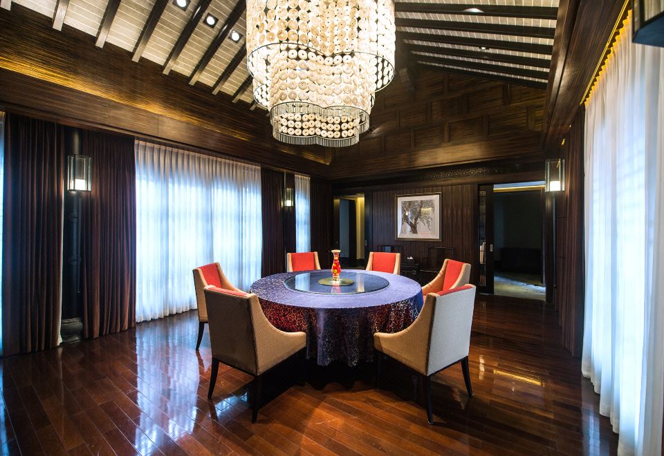 璽園總統三居別墅