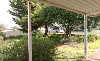 GOULBURN ALPACA FARM STAY - Housity