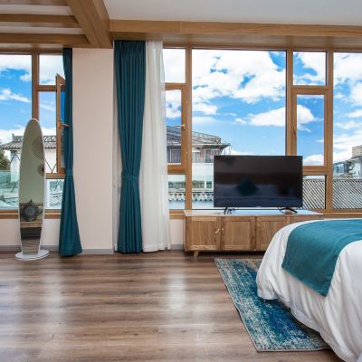 雲朵全景大床房（全景觀景+智能馬桶） 大理藍棲客棧優惠