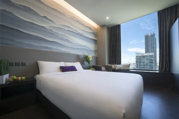 V HOTEL LAVENDER Premier Queen Room