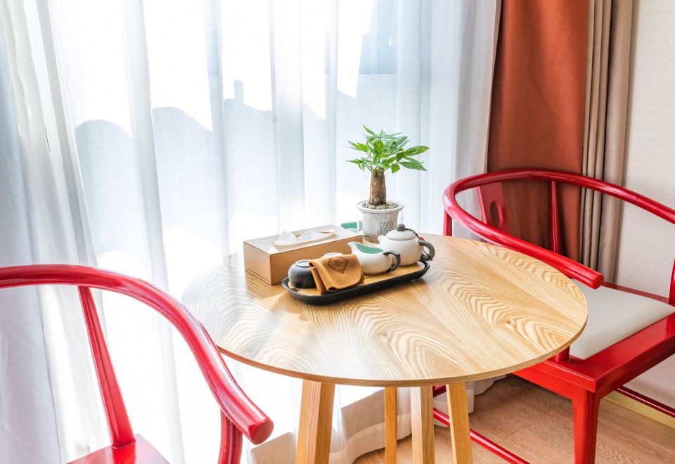 Kaiyuan Manju Hotel (Ningde Fuding Binjiang)Premium Twin Room