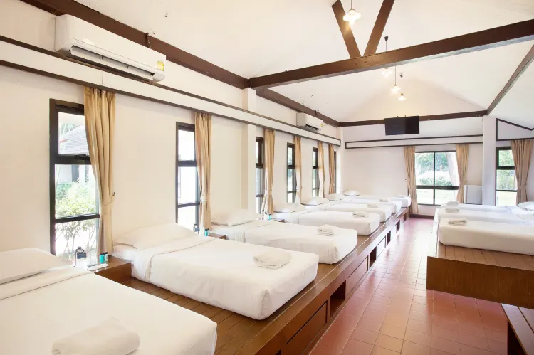 ห้องบ้านร่มไม้