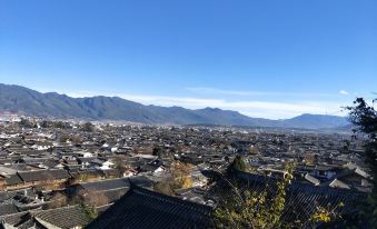 Lijiang Menghui Alley Boutique Inn