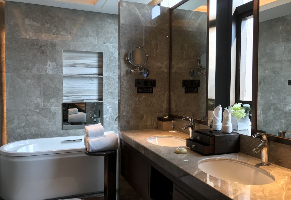 Dali International HotelGuestroom (Double bed)