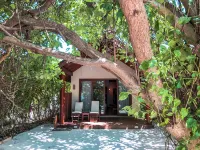 Reethi Faru Resort Hotel a 
