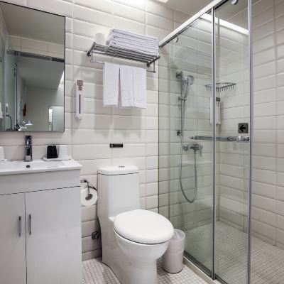 三人房（無窗） 新驛旅店（台北西門捷運店）優惠