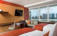 InterContinental Hotels PRESIDENTE CANCUN RESORT by IHG