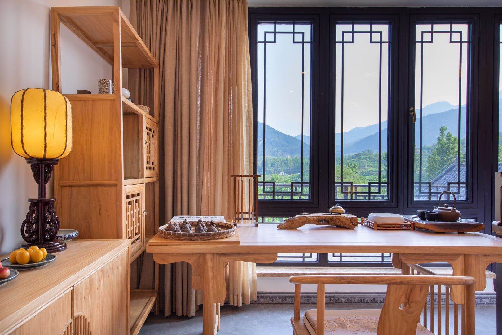 云居精品露台山景套房