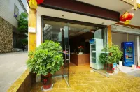 Leshan Jiaxin Hotel
