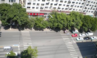 Chengde Mountain Resort Xinyu Apartment - Housity