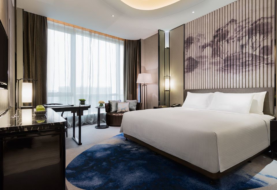 高级豪华大床房（Kappa洗护+斯林百兰床垫+休闲浴缸）