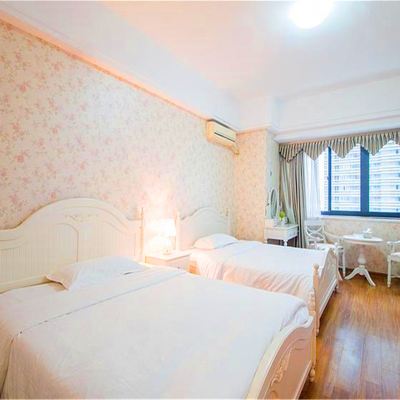 精緻雙床房（寬敞明亮+洗衣機） 水晶桔子飯店公寓（廈門湖裡萬達店）優惠