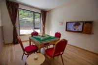 ShengJie Forest Vacation Hotel
