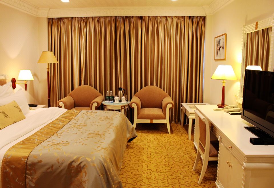 聯誼樓豪華套房