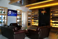 Bome Tibethostel Resort Hotel