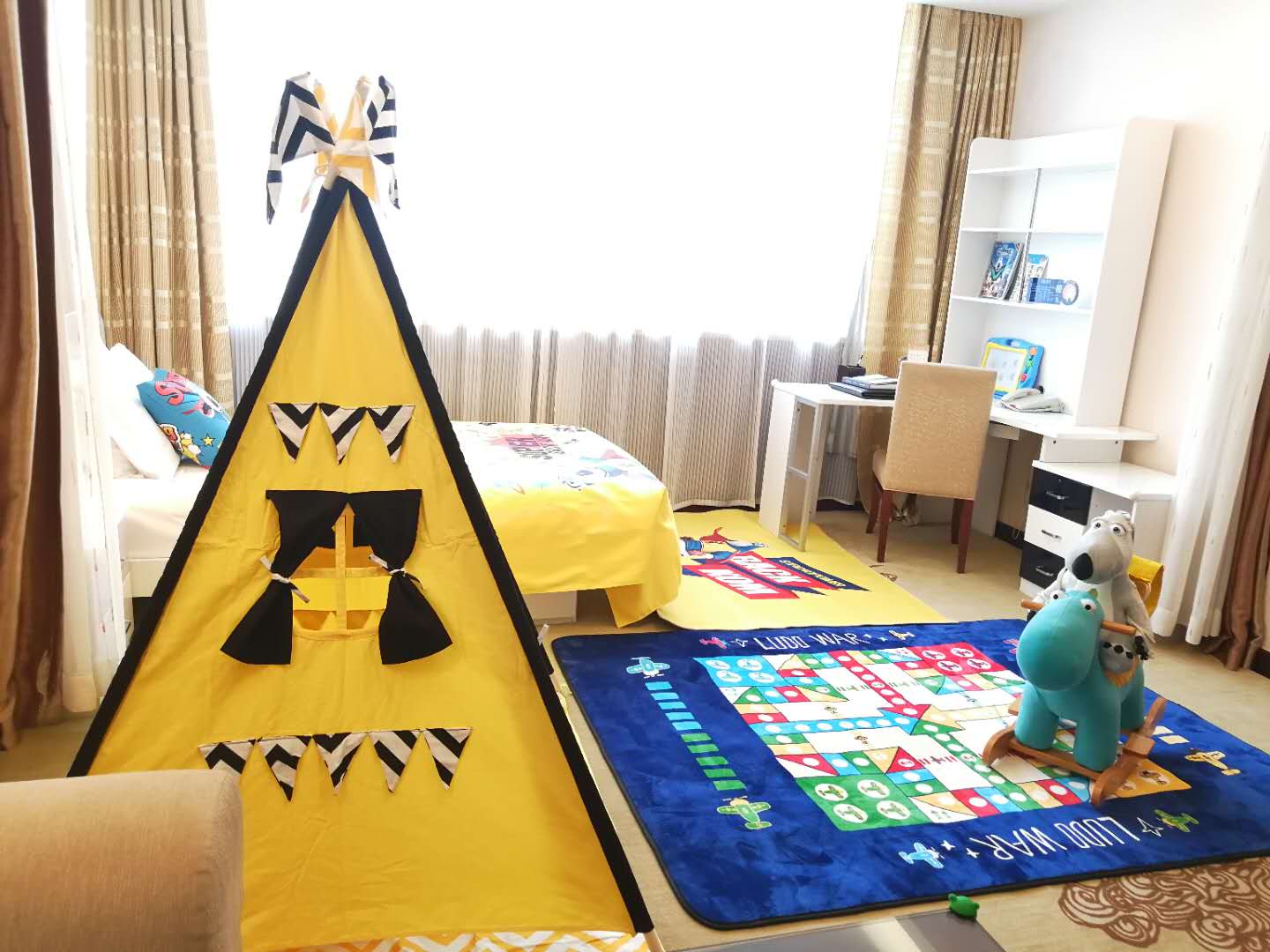 2号楼贝肯熊亲子主题套房