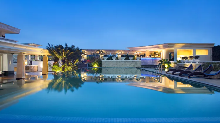 ザ パパンダヤン 外観