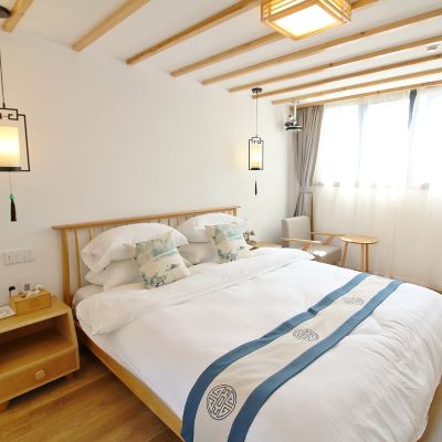 悟言|複式陽光大床房（榻榻米茶空間+超清投影+複式loft） 紹興拾貳樸宿優惠