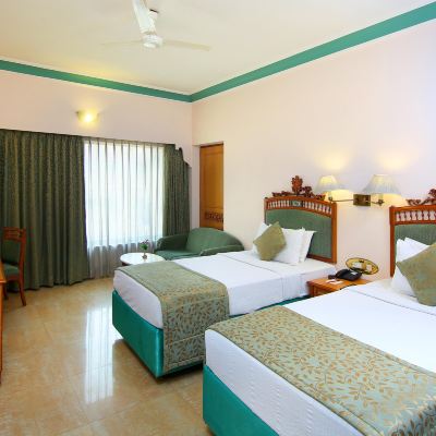superior twin room Royal Court Promo Code