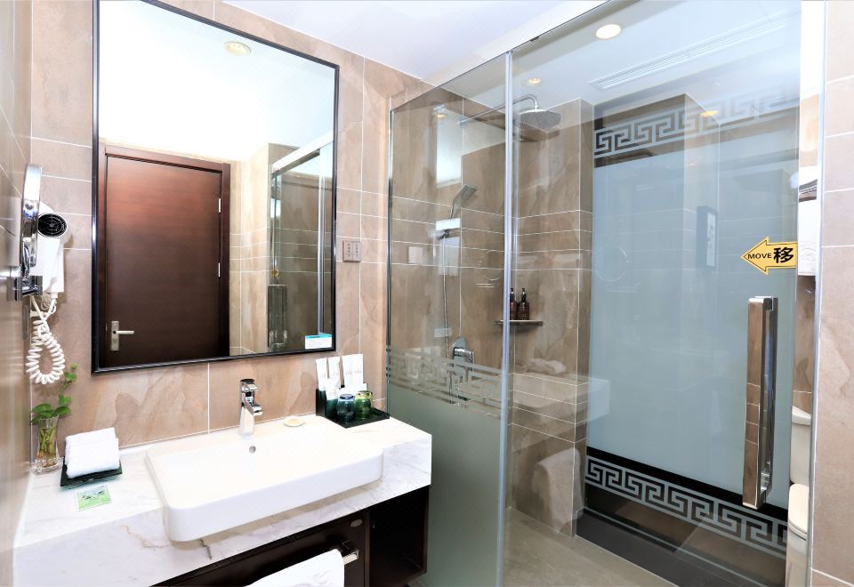 良朋精品雙床房（小冰箱+中式茶具+多款枕頭）