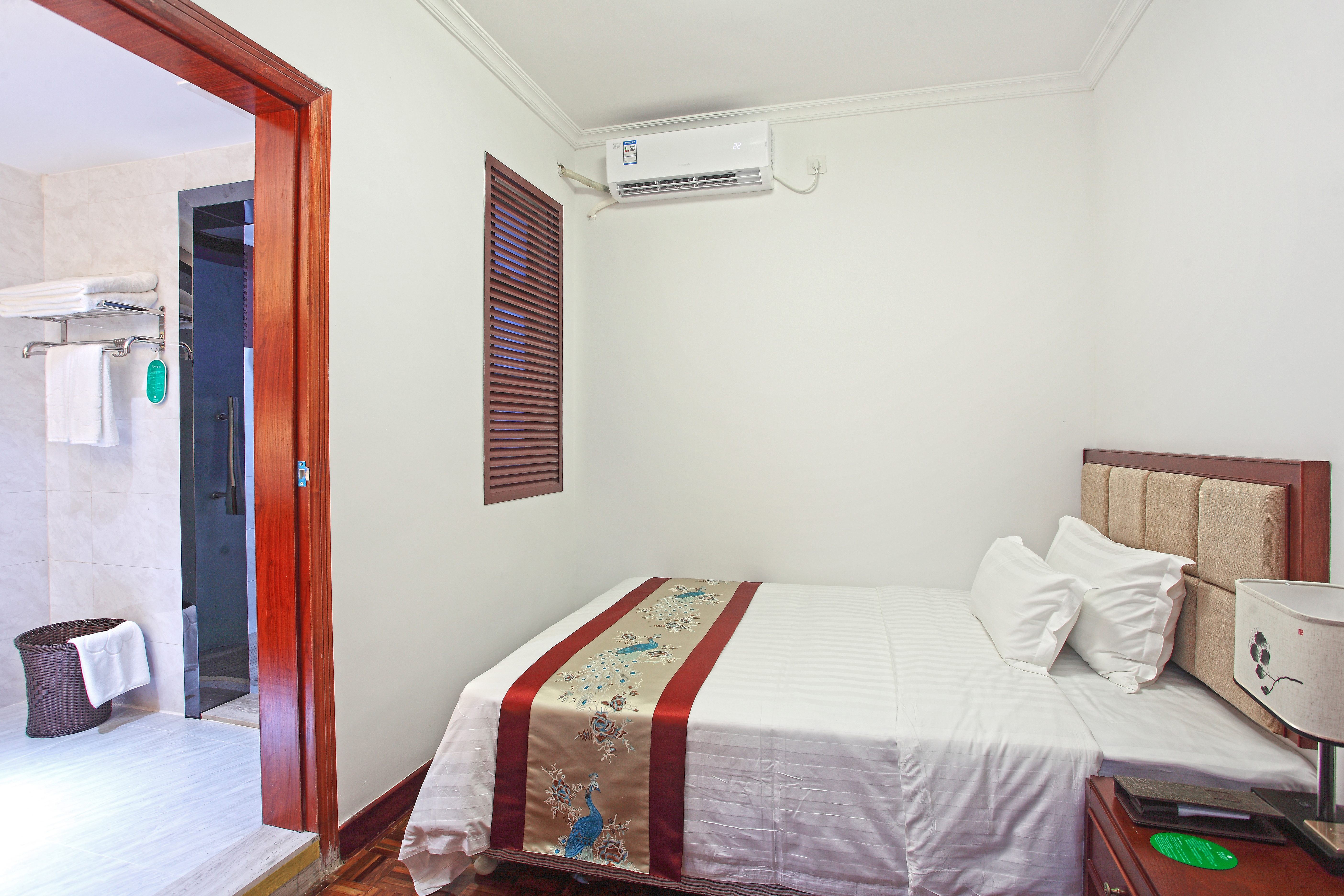 家庭亲子三房两厅套房