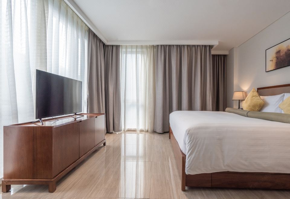 Oakwood Hotel & Residence SuzhouDeluxe Queen Room