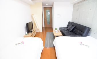 Namba Station 5Min Shinsaibashi 7Min Double Apartment