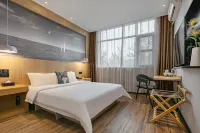 Jiaozuo Century Star Hotel (Jianshe Road Jiaozuo Station)