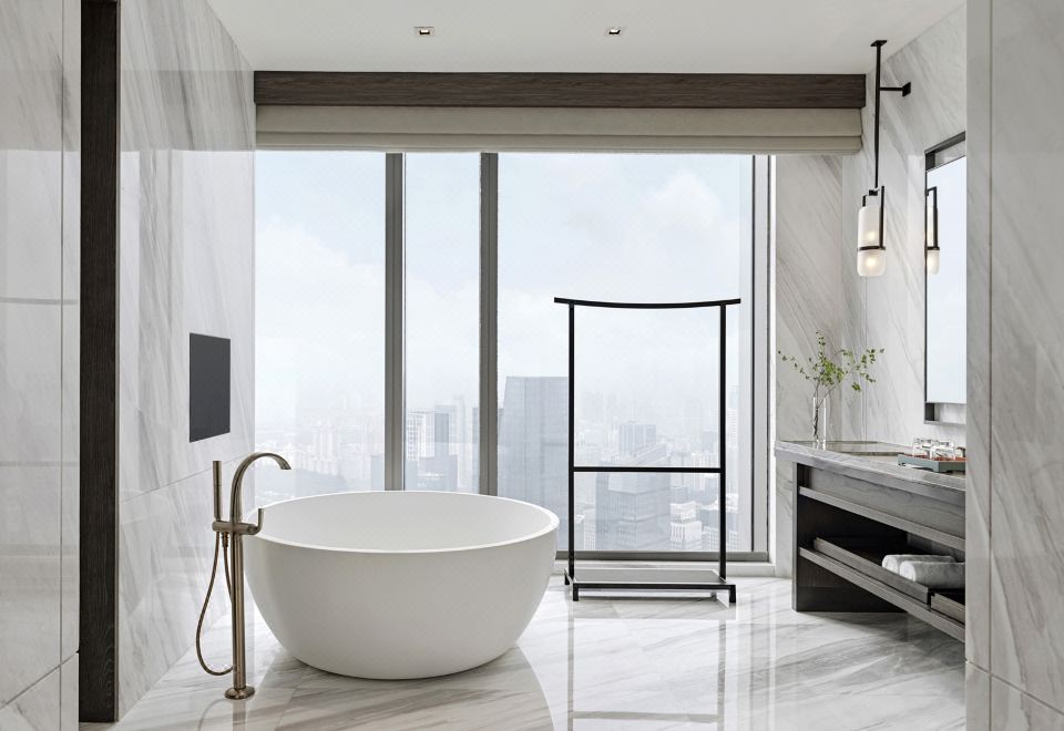 总统套房「环绕270°壮阔海景」