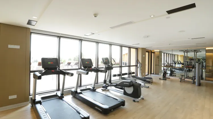 三亞金鳳凰海景酒店設施